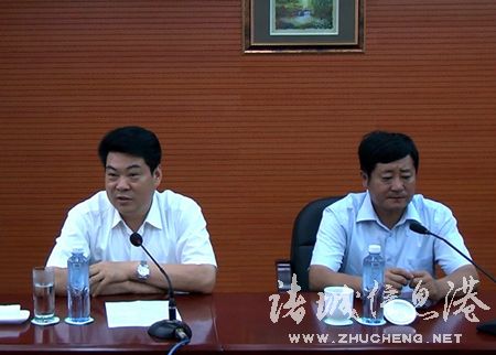 龙海集团董事长_平遥龙海董事长的照片(2)